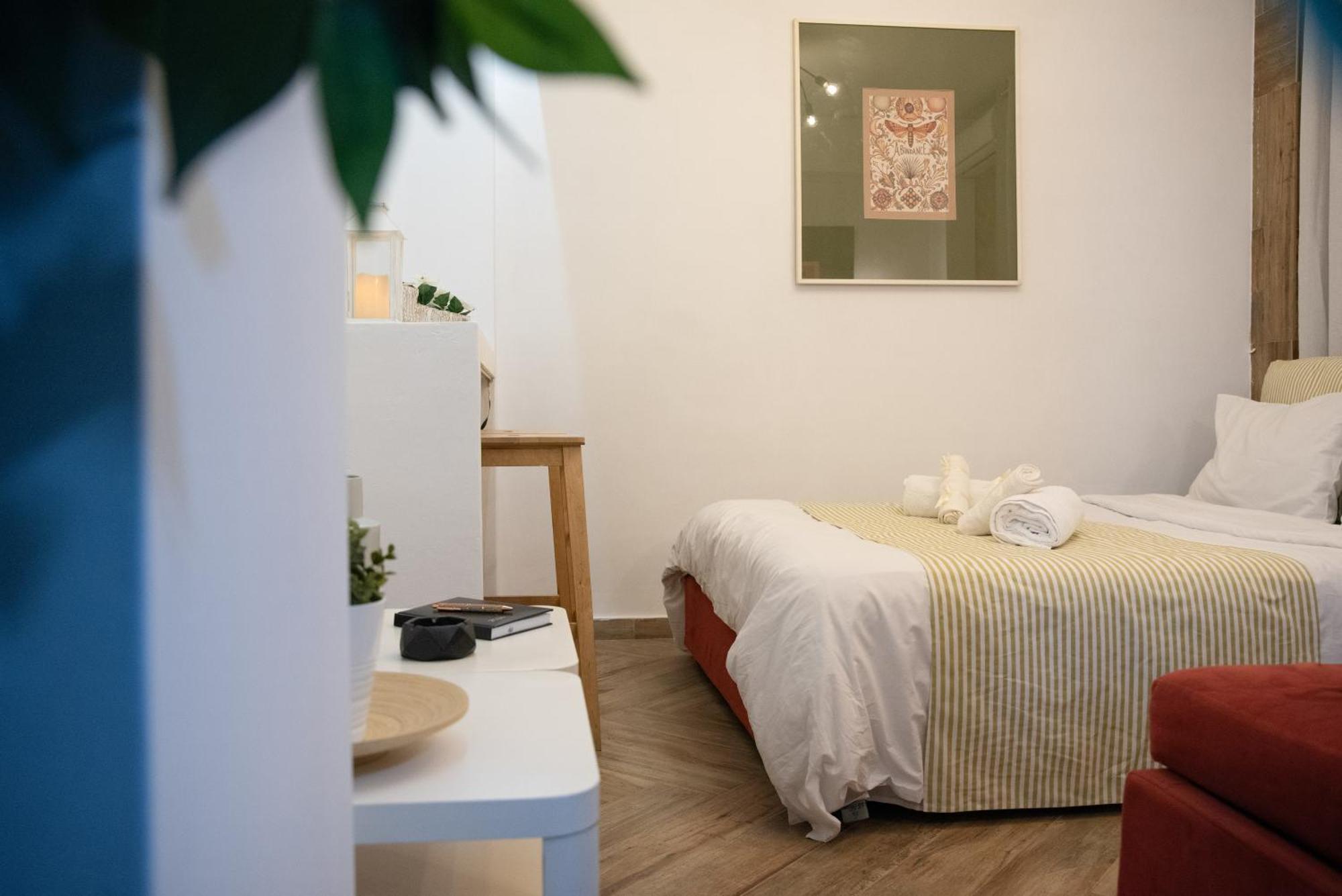 Cozy Apartment-steps From The Centre Apartment Athens